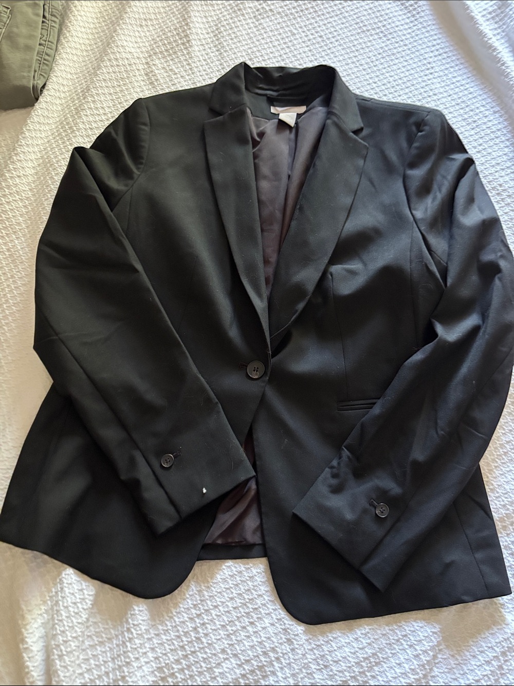 Women’s black H&M blazer